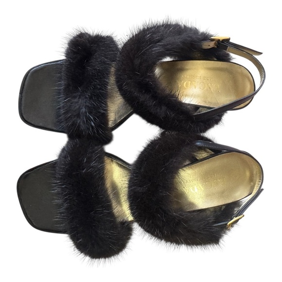 Vintage ESCADA fur kitten heel sandals +  matching baguette suede purse size 7.5 - Picture 3 of 16